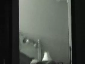 ಹ್ಯೂ ಬೂಬ್ಸ್ನ ಲ್ಯಾಟಿನ್ ಕಾರ್ಯದರ್ಶಿ ಆಳವಾದ ಹೊಡೆತ ಮತ್ತು ವಿಶ್ರಾಂತಿ ಪುಸಿಗಳೊಂದಿಗೆ ಬ್ಲೋಜಾಬ್ ಮಾಡಿದರು